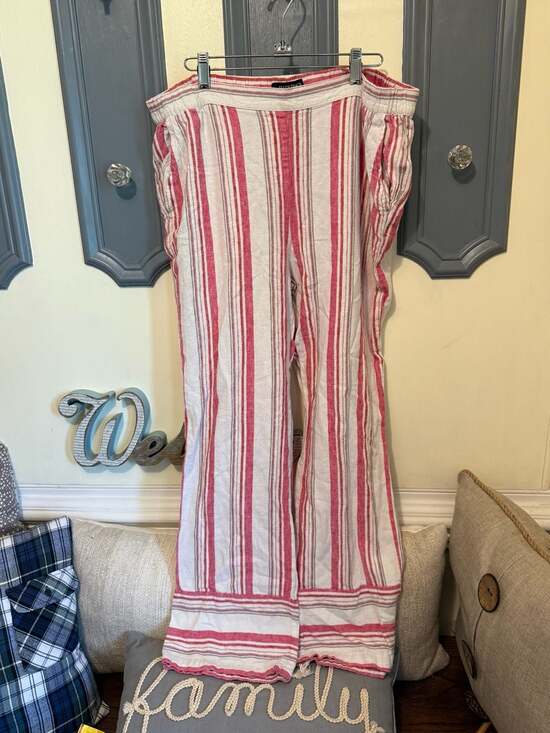 Ellen Tracy Pants - Ellen Tracy Pink and White Striped Linen-Blend Wide Leg Elastic Waist Pants